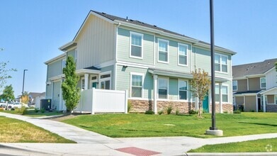 Building Photo - 15703 N Knightgate Ln
