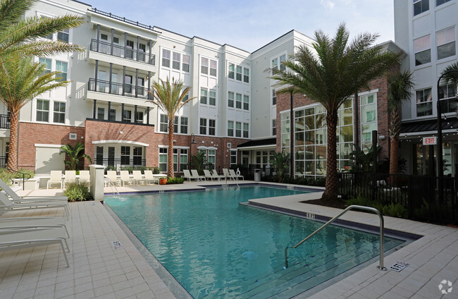 Building Photo - Ybor Lofts