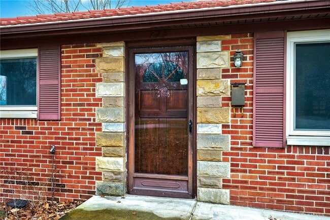 Foto del edificio - 275 Parker Dr