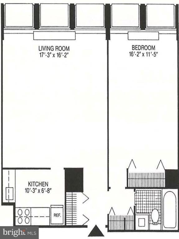 Building Photo - 200 Locust St