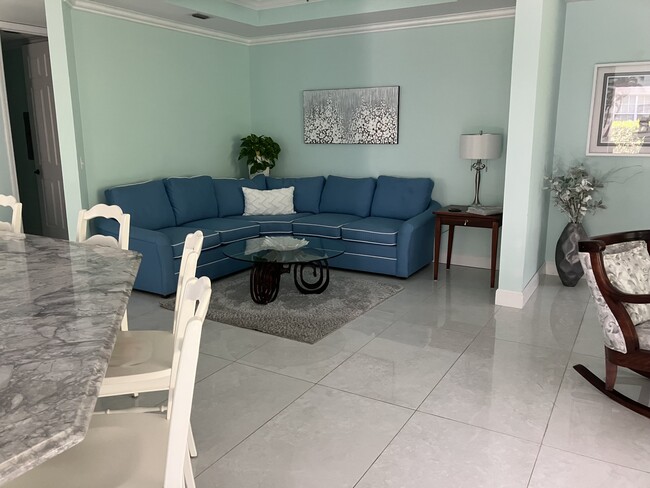 Building Photo - 1085 Egrets Walk Cir