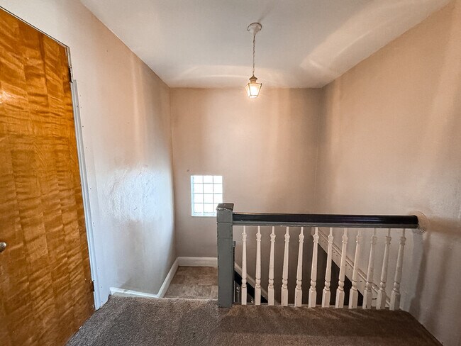 Foto del edificio - 4719 3rd St
