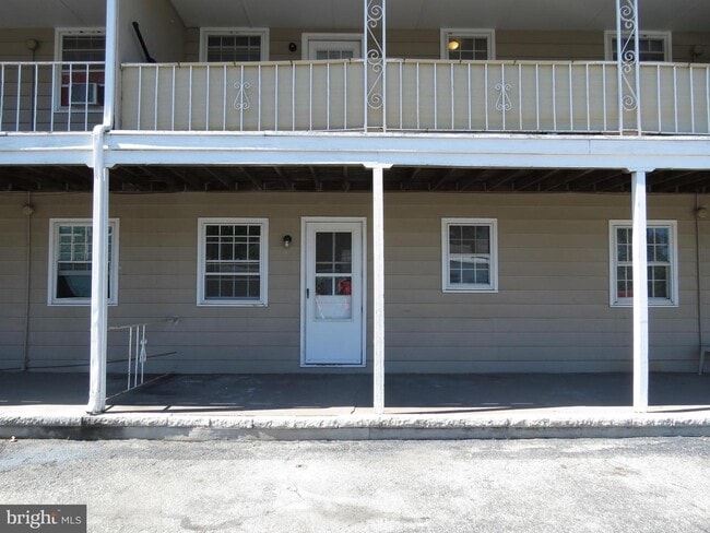 Building Photo - 531 N 9th St