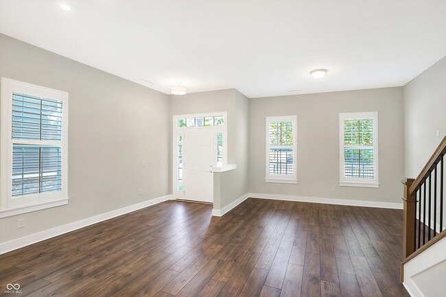 Building Photo - 526 Gilder Dr