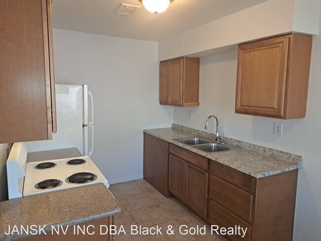 Foto del edificio - 2 br, 2 bath House - 21 W Tonopah Ave #3