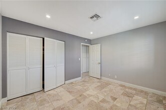 Building Photo - 6635 Costa Brava Rd