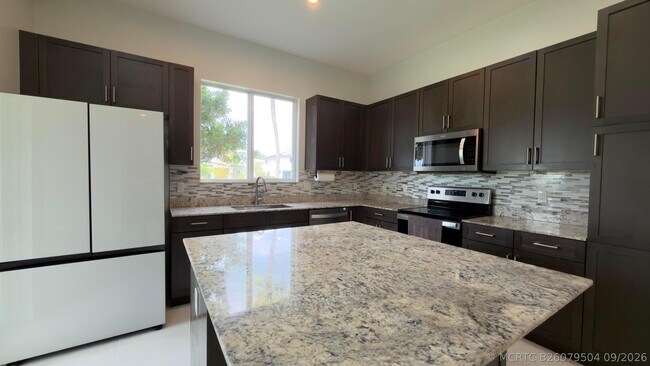Foto del edificio - 761 Pioneer Way