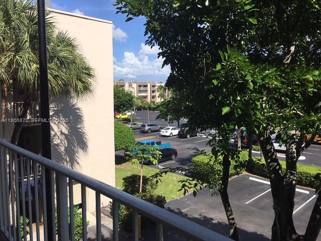 Foto principal - 7745 SW 86th St