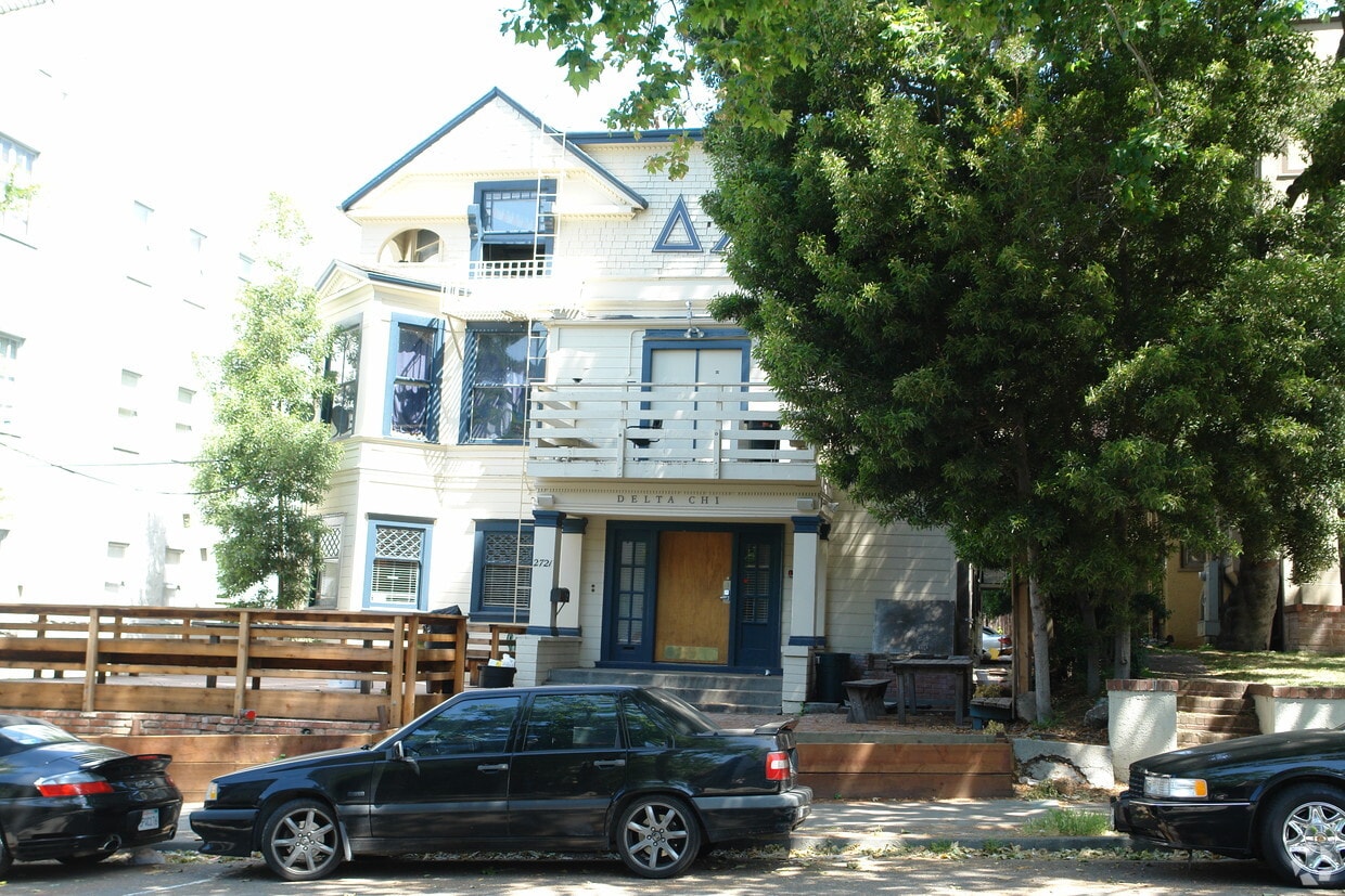 Building Photo - 2721 Channing Way