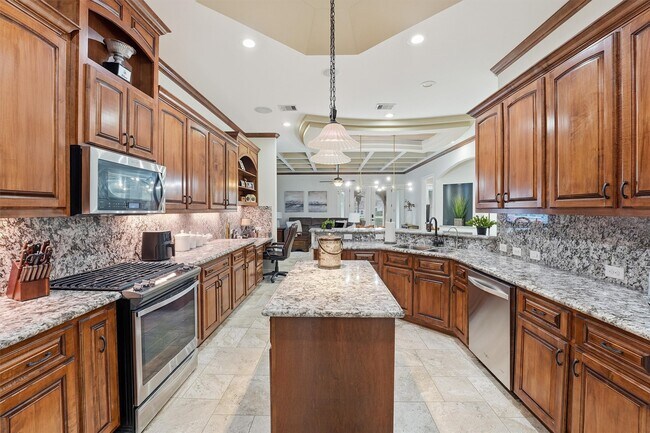 Foto del edificio - 19623 Fairway Island Drive