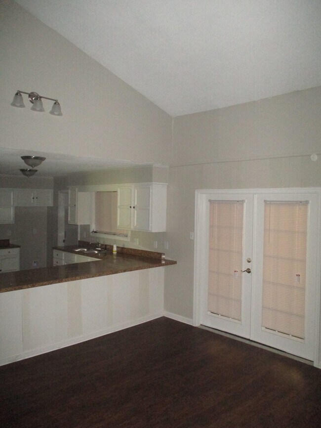 Foto del edificio - 10008 Lemoncrest Ln