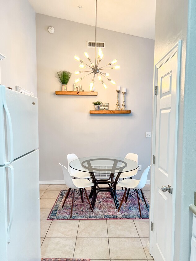 Foto principal - 1693 Westbury Way