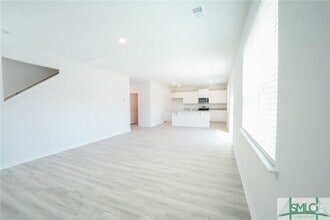 Building Photo - 143 Kraft Kove