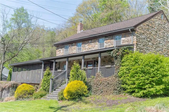 Building Photo - 312 Lehigh Dr