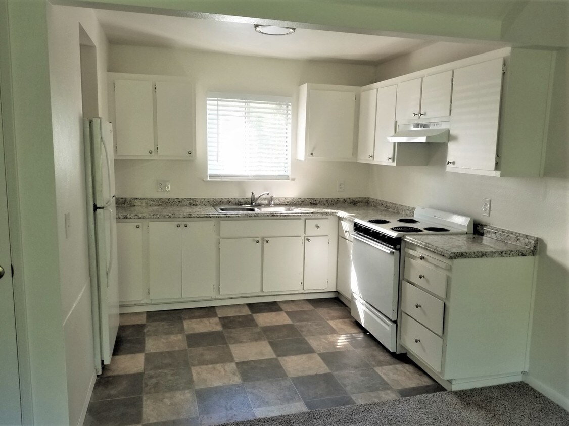 5968 Park Ave Unit 9, Marysville, CA 95901 Apartment for Rent in