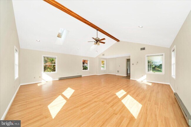 Foto del edificio - 180 Wicomico Dr