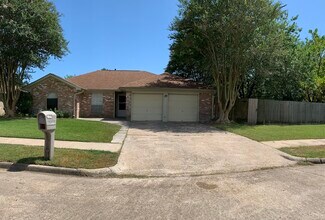 Front - 1505 Packsaddle Ln