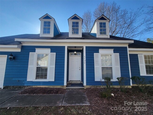Foto del edificio - 5720 Ebley Ln