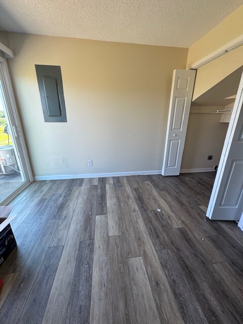 Foto del edificio - 1230 Pleasant Valley Rd