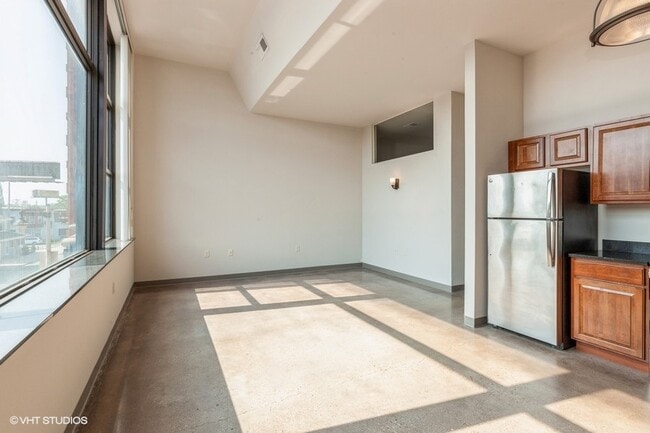 Building Photo - Mercantile Lofts