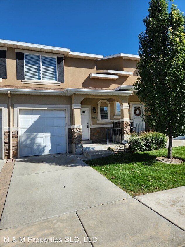 Foto principal - 3 br, 2.5 bath House - 9461 S Hidden Pt