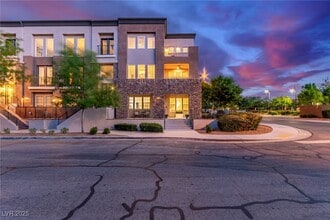 Building Photo - 3165 Via Como