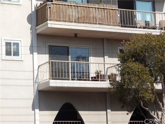Building Photo - 1108 Camino Real