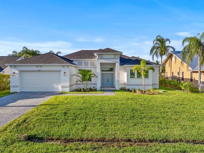 Building Photo - 632 SE Seahouse Dr