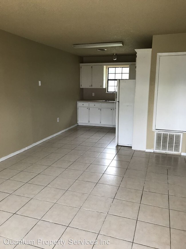 206 N 35th St, Van Buren, AR 72956 Room for Rent in Van Buren, AR