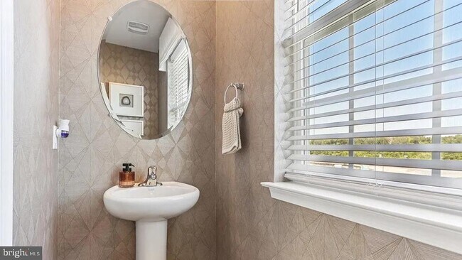 Foto del edificio - 175 Sandy Rdg Rd