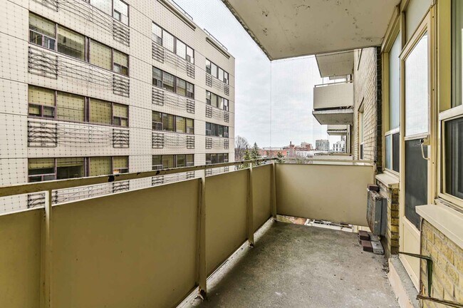 Photo du bâtiment - Avenue Park Apartments