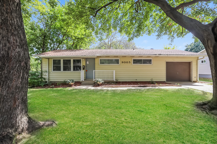 Primary Photo - Super Cute Three Bedroom