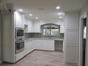 Building Photo - 106 Piney Loop