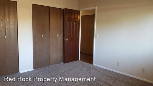 Foto del edificio - 2 br, 1 bath House - 325 N Main Street #3