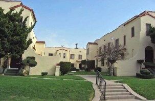 Foto principal - 3843-3853 W 27th St