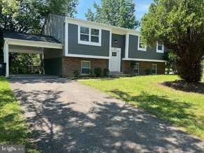Building Photo - 9114 Oxon Hill Rd