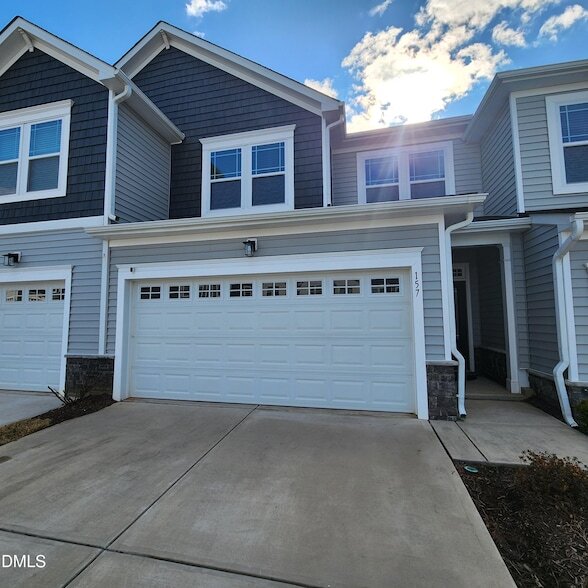 Foto del edificio - 157 Roebuck Ln