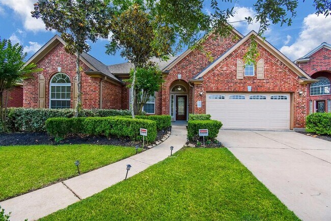 Foto del edificio - 6706 Oakman Ln