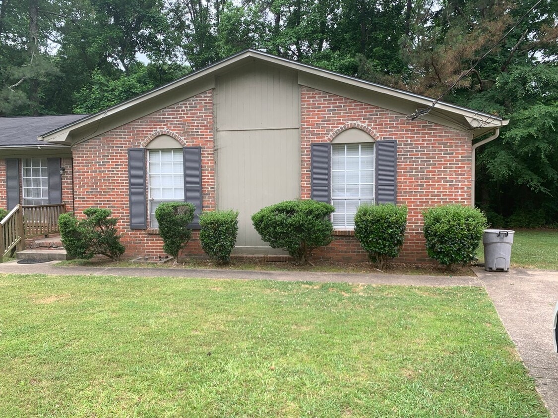 Primary Photo - COMING SOON! MOVE IN SPECIAL- $0 SECURITY ...