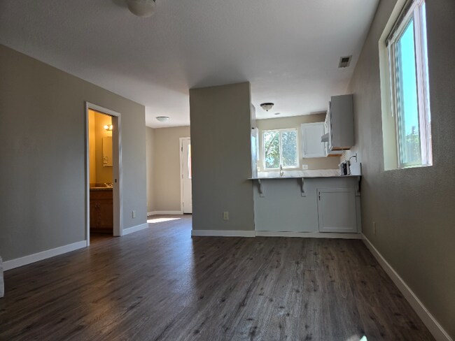 Foto del edificio - 4173 Glacier View Dr