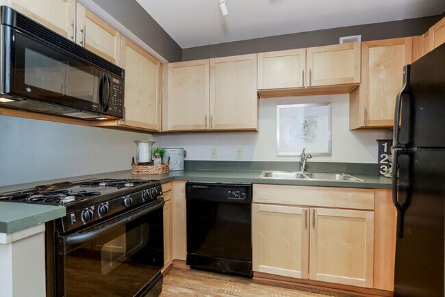 Foto del edificio - 600 E 8th St