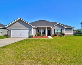 Building Photo - 582 Burke Dr
