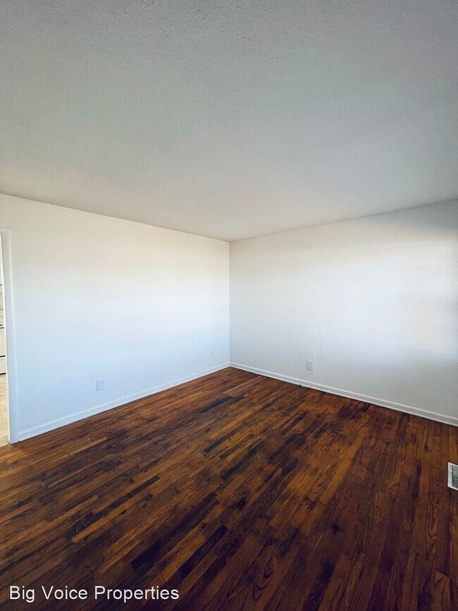 Building Photo - 3 br, 1 bath House - 123 Napier Drive