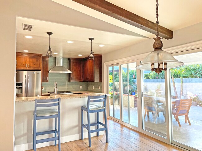 Foto del edificio - 4720 Emerald St