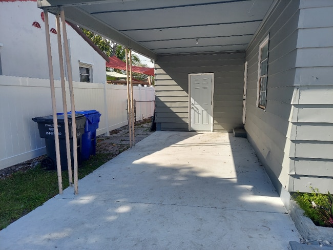 Photo - 2513 Grant St House