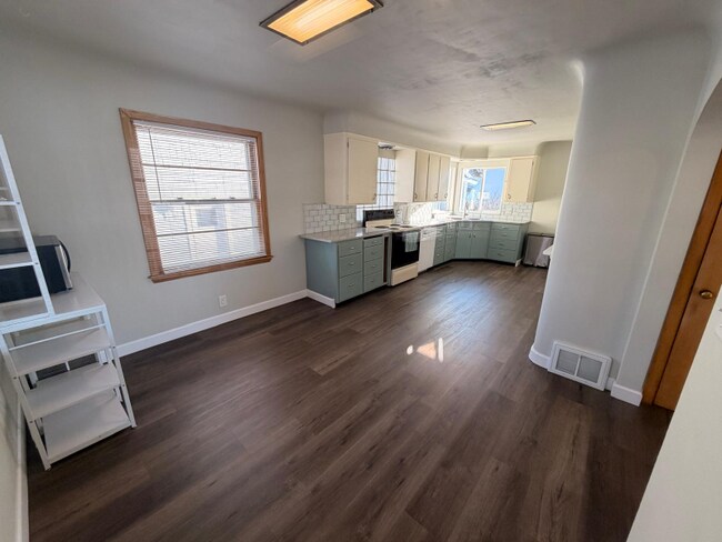 Foto del edificio - 1235 W Lorain St