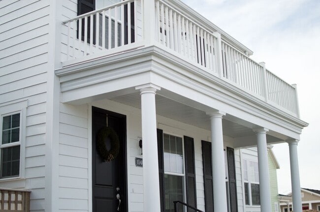 Building Photo - 10408 S Sturgeon Dr