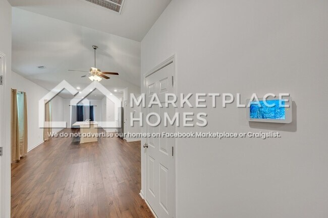 Foto del edificio - 4841 Mountain Gap Dr