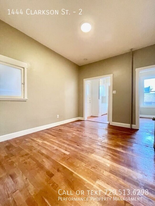 Foto del edificio - 1444 N Clarkson St