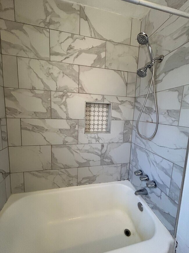 Foto del edificio - 10th1401